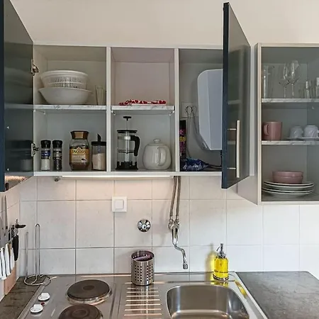 Self Check In, Wi-fi, Ac