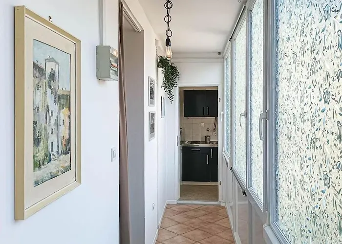 Apartment Self Check In, Wi-fi, Ac Pula