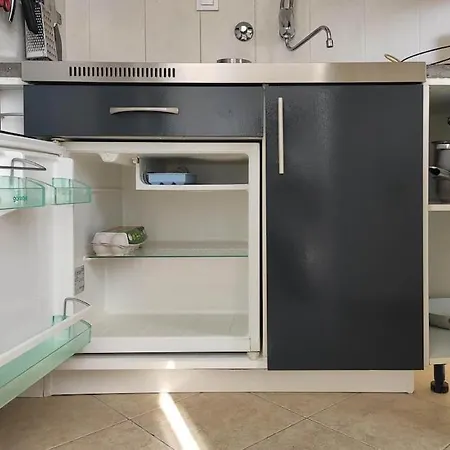 Apartment Self Check In, Wi-fi, Ac