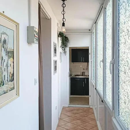 Apartment Self Check In, Wi-fi, Ac Pula